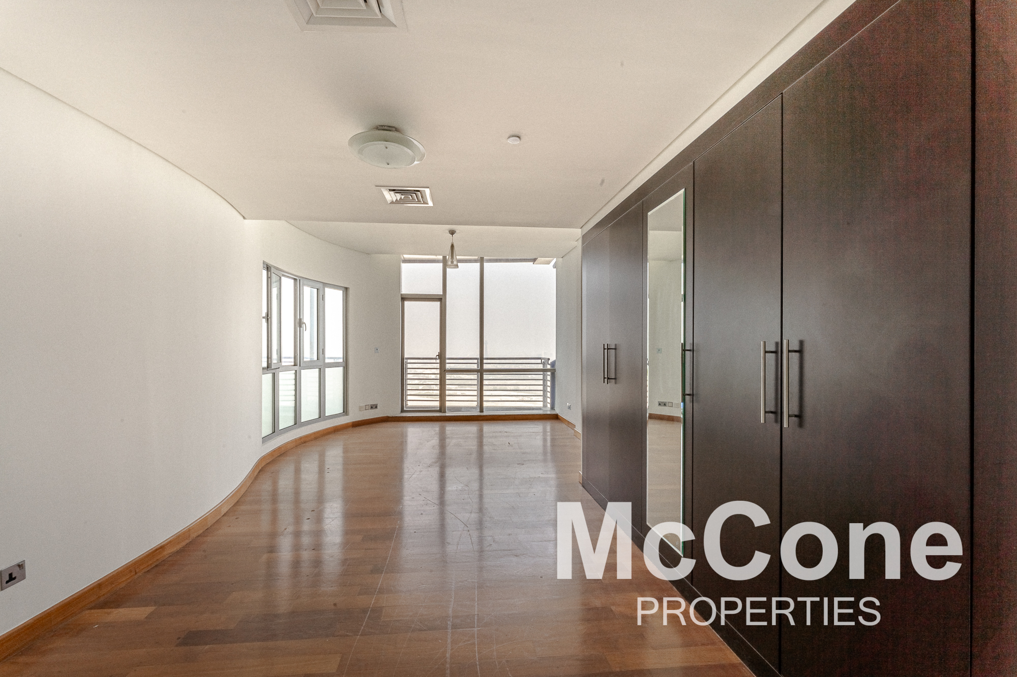 1 Bedroom Apartment for Sale in Sky Gardens, DIFC — photo 7 of 17