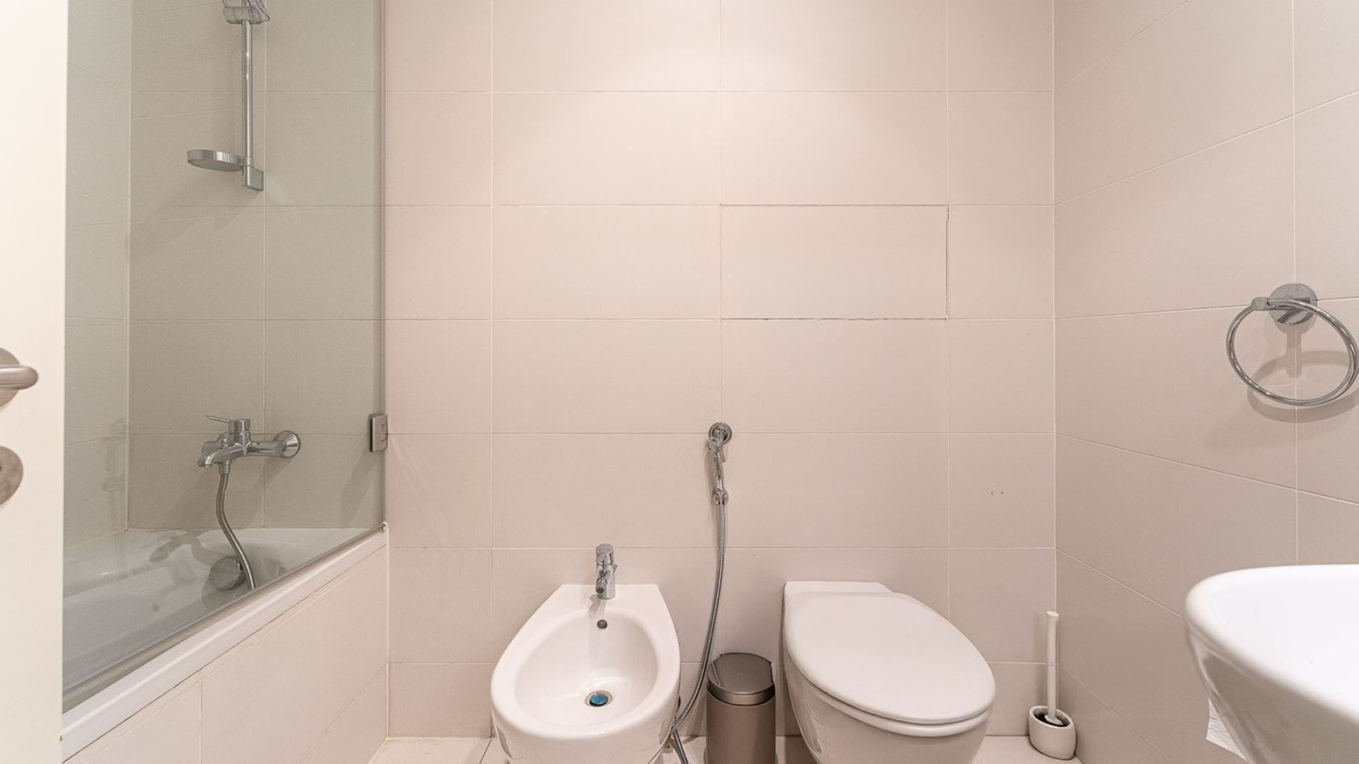 2 Bedroom Apartment for Sale in Index Tower, DIFC — photograph 12 of 20