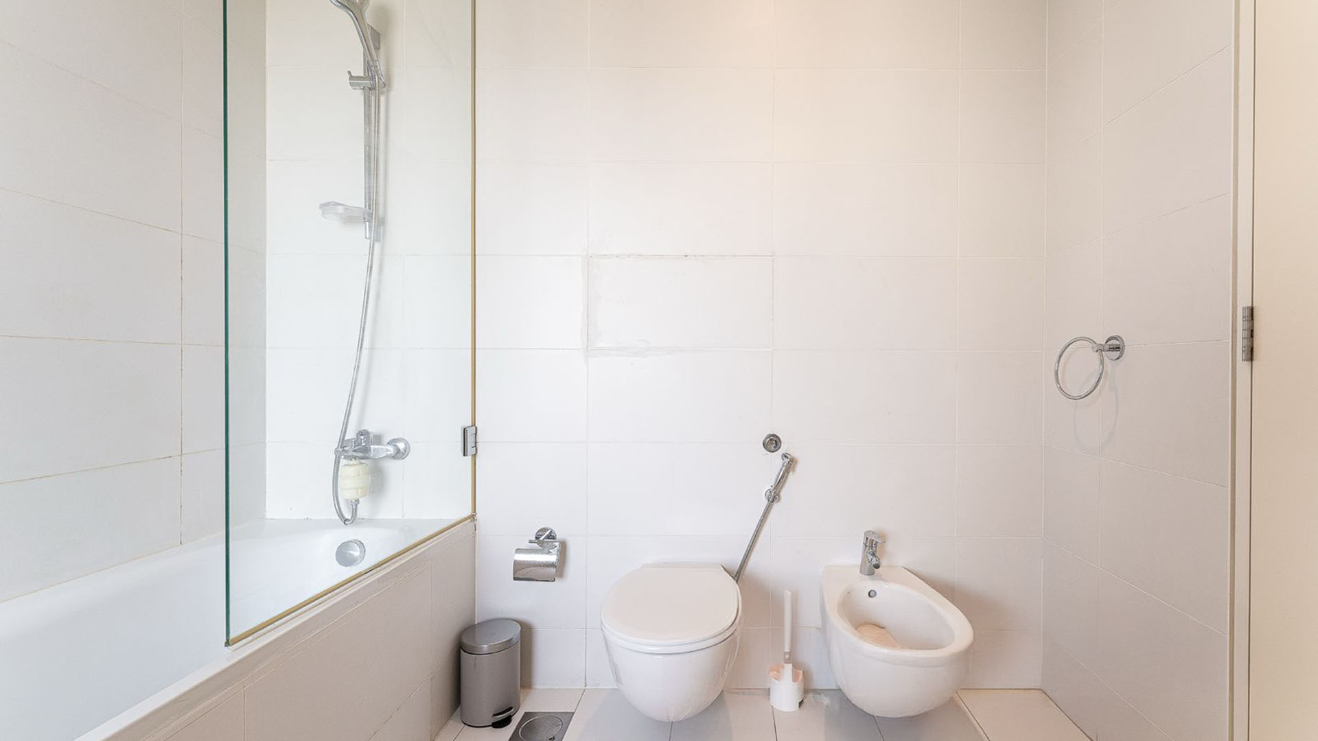 2 Bedroom Apartment for Sale in Index Tower, DIFC — photograph 10 of 20