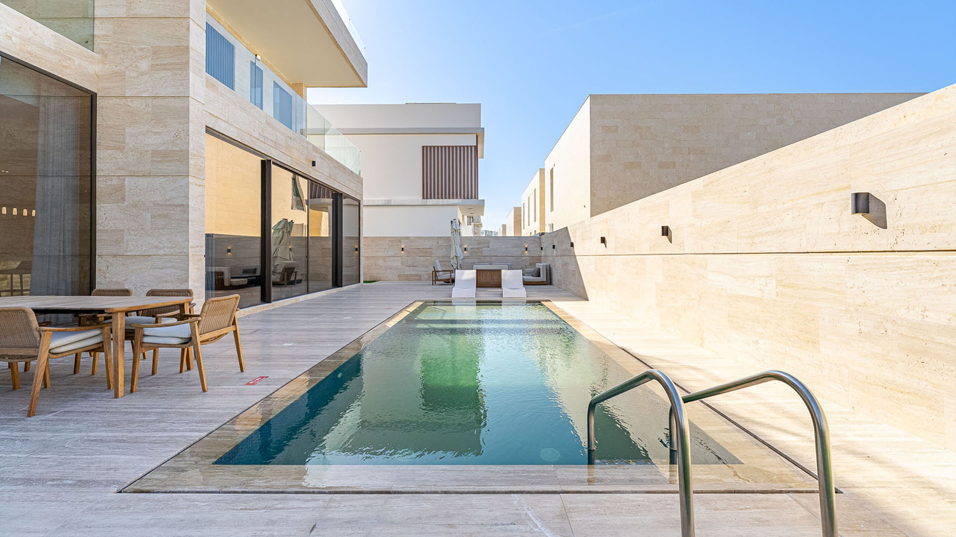 6 Bedroom Villa for Sale in Residential District, Dubai South (Dubai World Central) — photograph 26 of 30