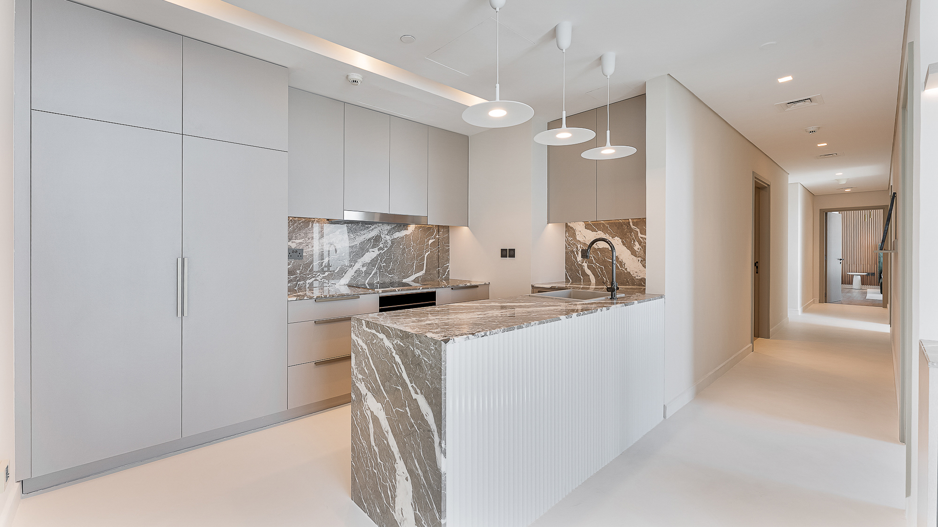 4 Bedroom Apartment for Sale in 5242 Tower 1, Dubai Marina — photo 6 of 17