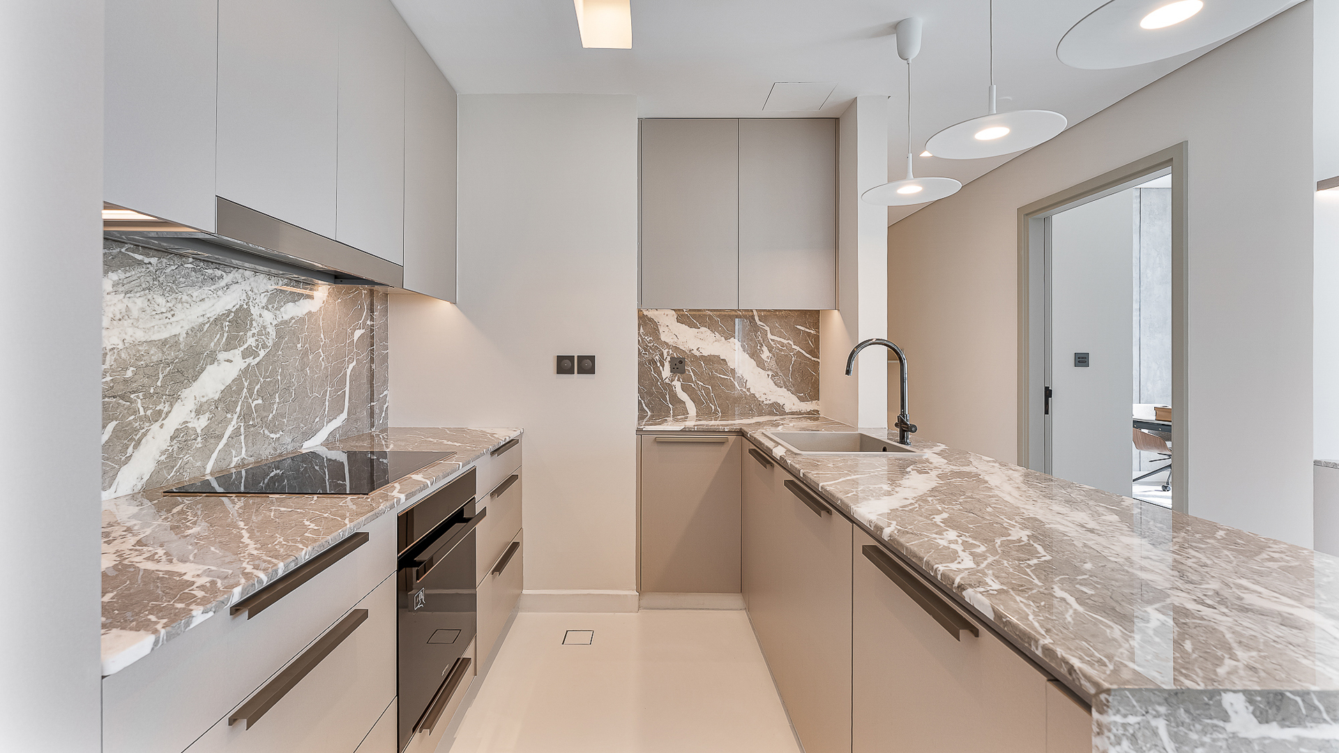 4 Bedroom Apartment for Sale in 5242 Tower 1, Dubai Marina — photo 7 of 17