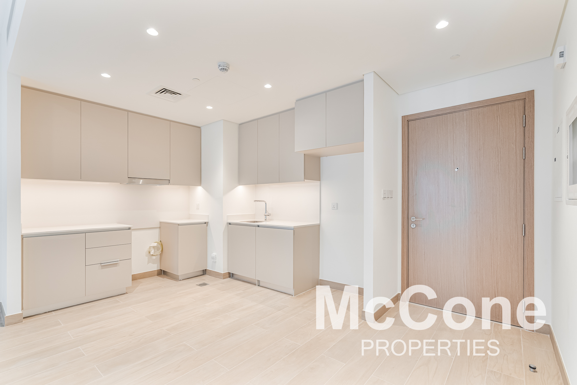 1 Bedroom Apartment for Sale in Lotus at Creek Beach Building 3, Dubai Creek Harbour (The Lagoons) — photo 3 of 14