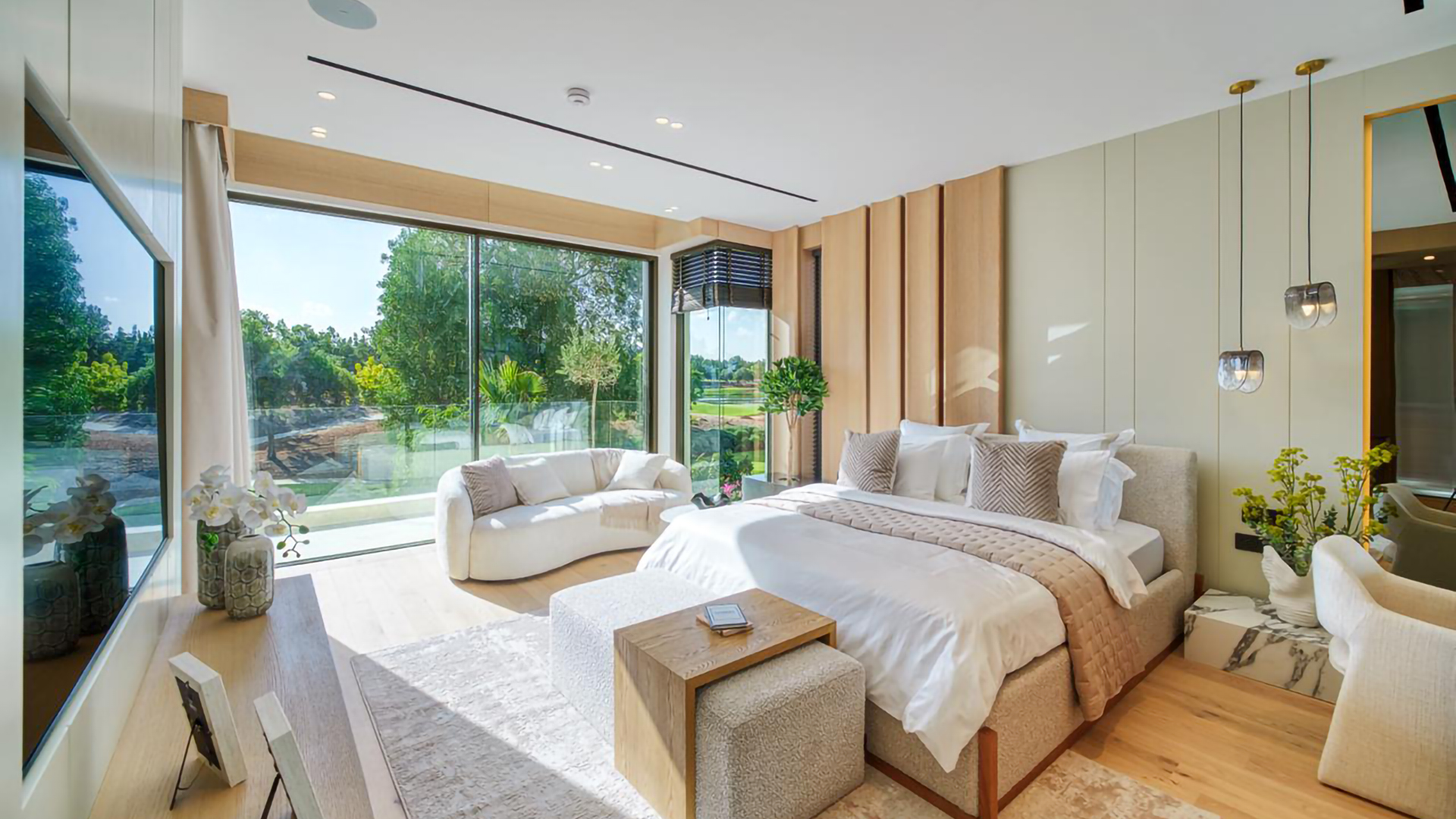 6 Bedroom Villa for Sale in Olive Point, Jumeirah Golf Estates — photograph 18 of 67