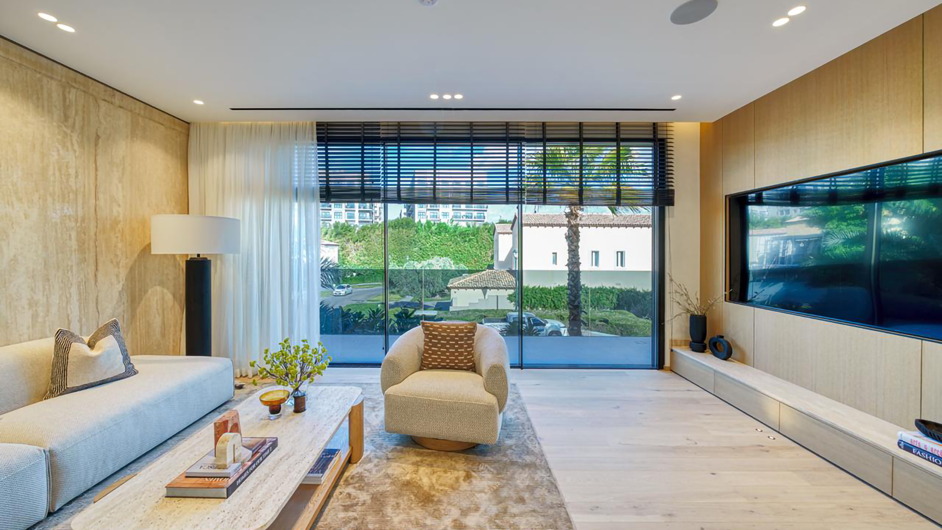 6 Bedroom Villa for Sale in Olive Point, Jumeirah Golf Estates — photograph 25 of 67