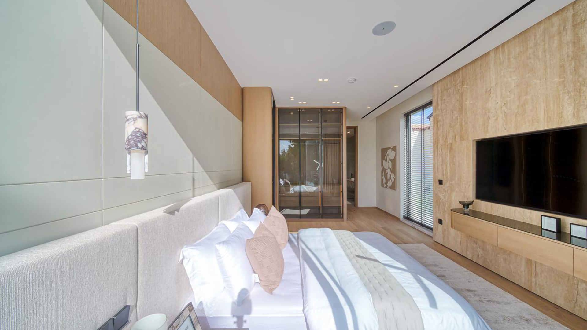 6 Bedroom Villa for Sale in Olive Point, Jumeirah Golf Estates — photograph 45 of 67