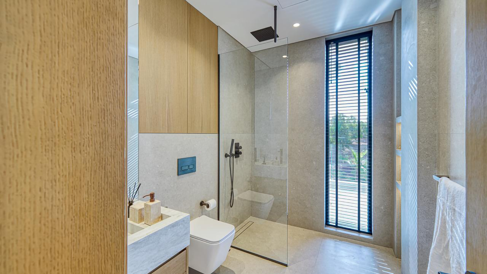 6 Bedroom Villa for Sale in Olive Point, Jumeirah Golf Estates — photograph 48 of 67