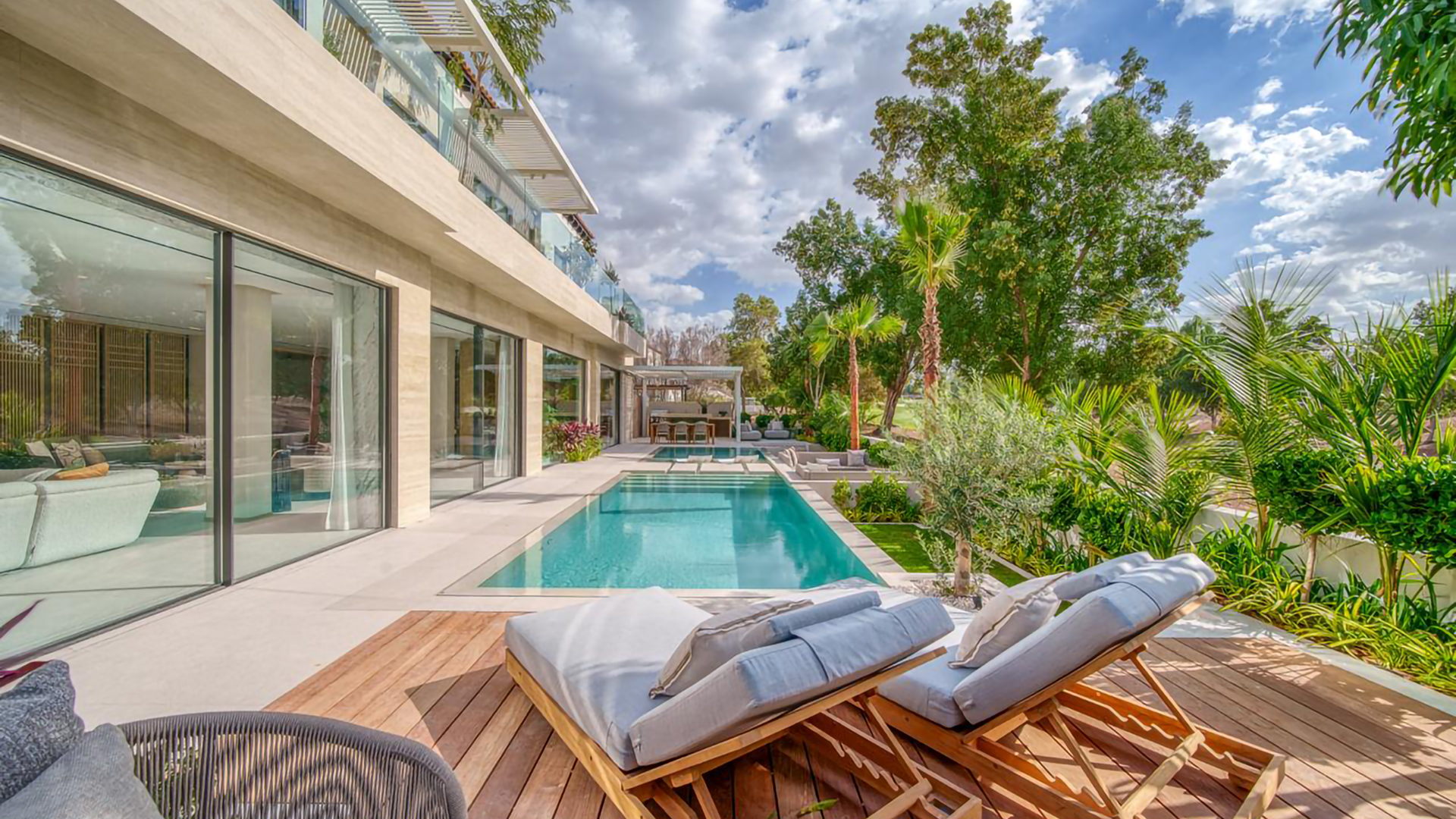 6 Bedroom Villa for Sale in Olive Point, Jumeirah Golf Estates — photograph 63 of 67