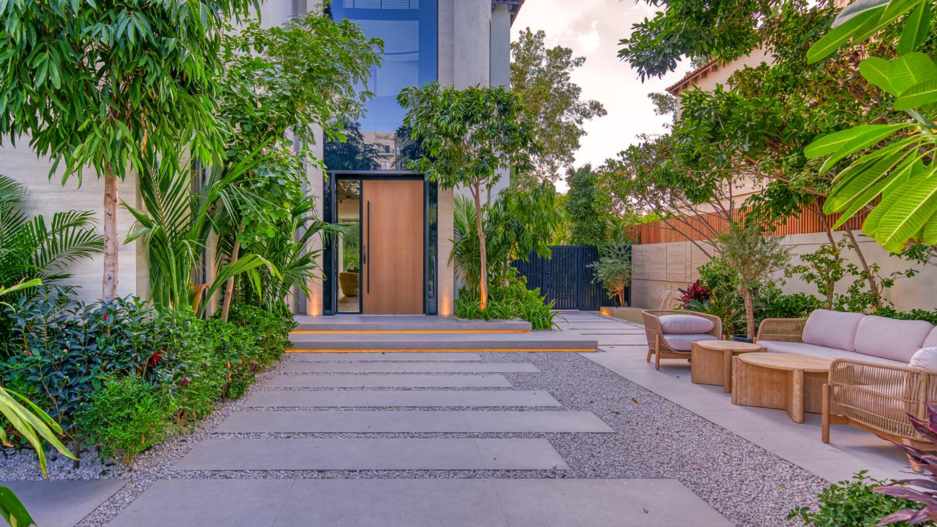 6 Bedroom Villa for Sale in Olive Point, Jumeirah Golf Estates — photograph 67 of 67