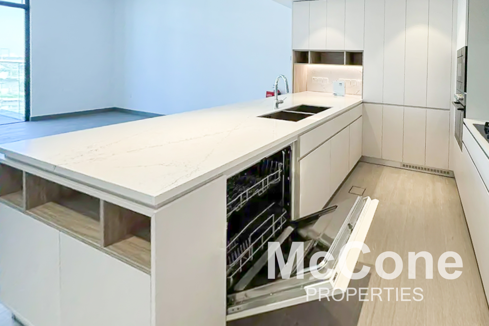 2 Bedroom Apartment for Sale in Kensington Waters B, Mohammed Bin Rashid City — photo 3 of 10