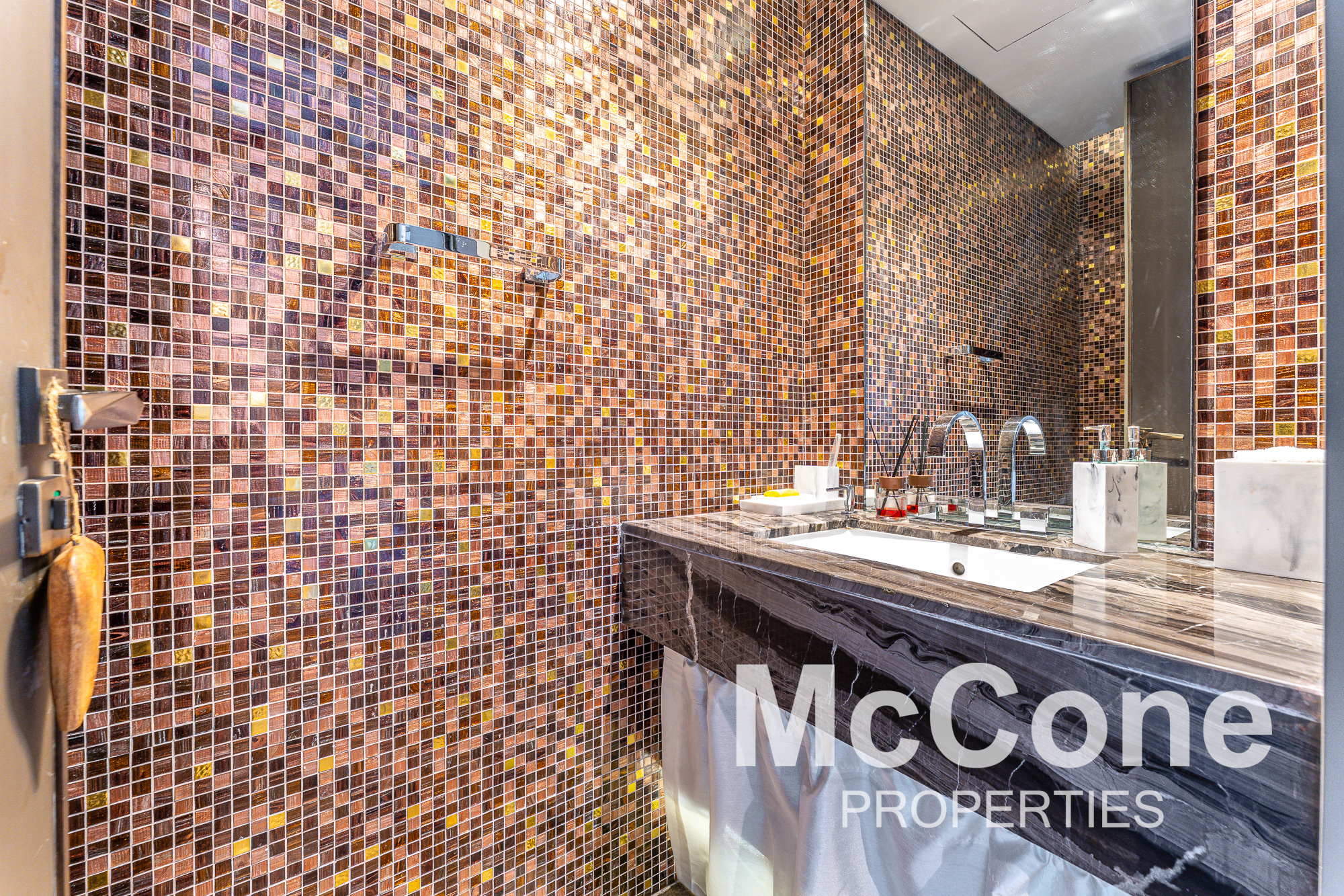 1 Bedroom Apartment for Sale in Damac Heights, Dubai Marina — photograph 14 of 19
