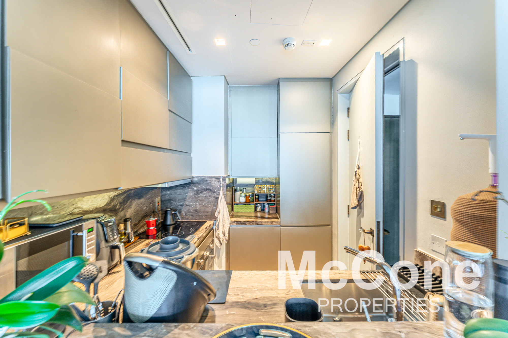 1 Bedroom Apartment for Sale in Damac Heights, Dubai Marina — photo 7 of 19