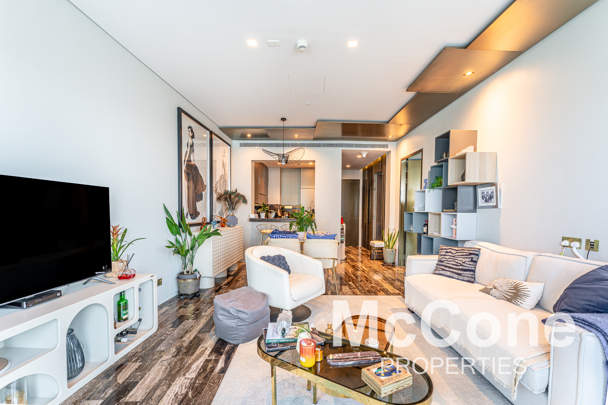 1 Bedroom Apartment for Sale in Damac Heights, Dubai Marina — photo 2 of 19