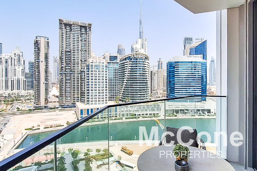 Studio Apartment for Sale in Peninsula Three, Business Bay