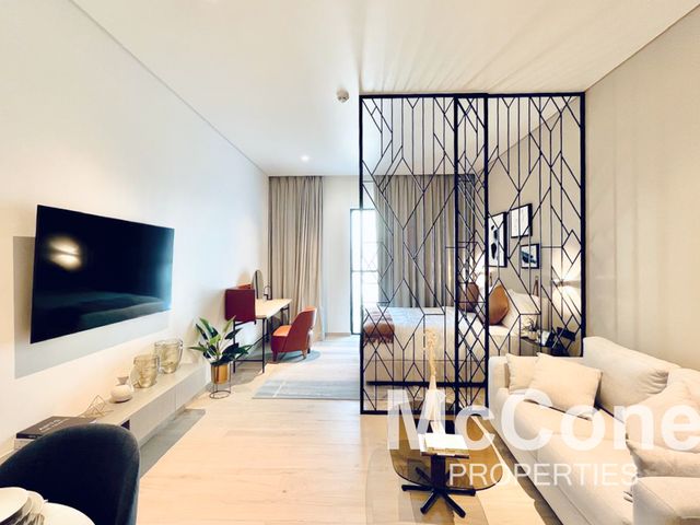 Studio Apartment for Sale in Luxury Family Residence 1, Jumeirah Village Circle