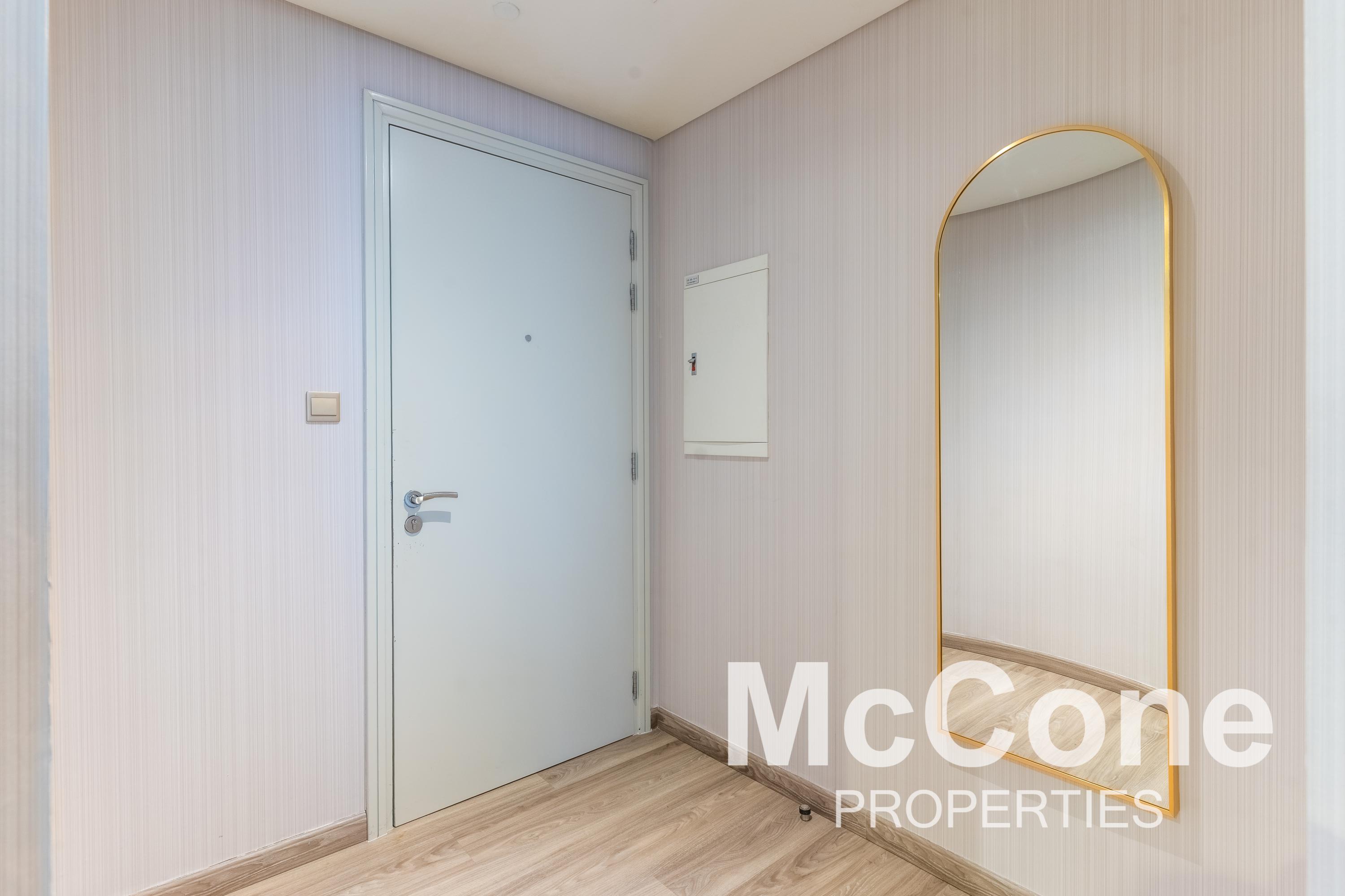 Studio Apartment for Sale in Sky Gardens, DIFC — photograph 12 of 15