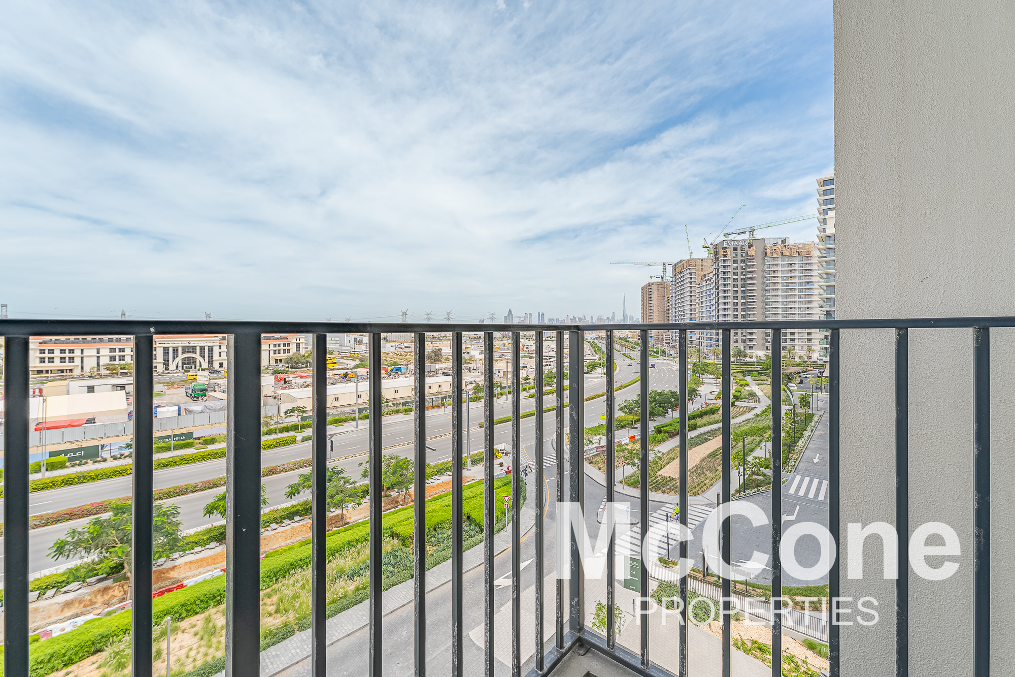 2 Bedroom Apartment for Sale in Golfville Block A, Dubai Hills Estate — photograph 13 of 15