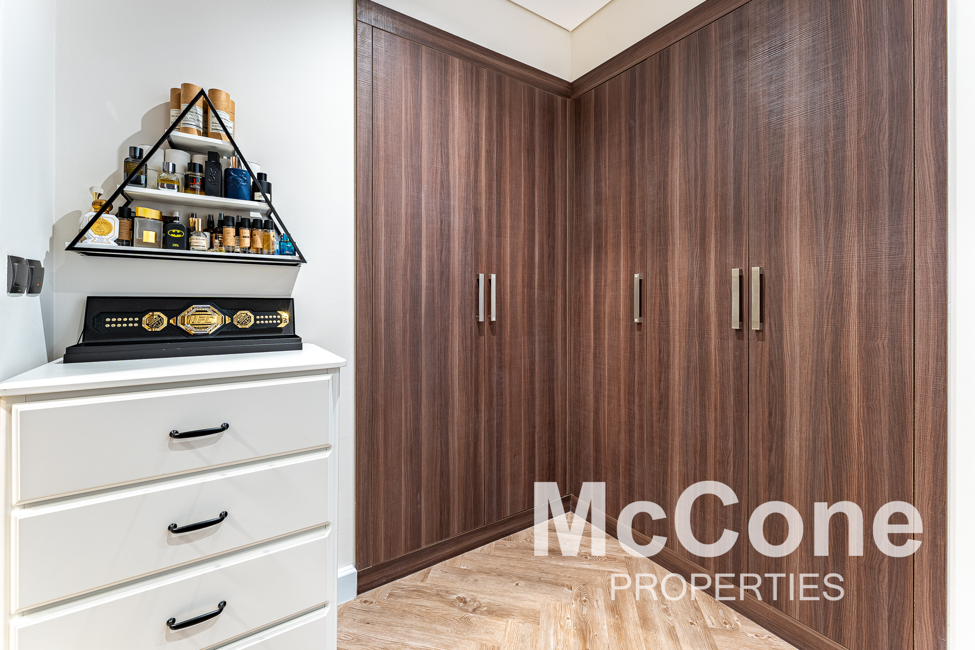 2 Bedroom Apartment for Sale in Palm View, Dubai Media City — photo 6 of 13
