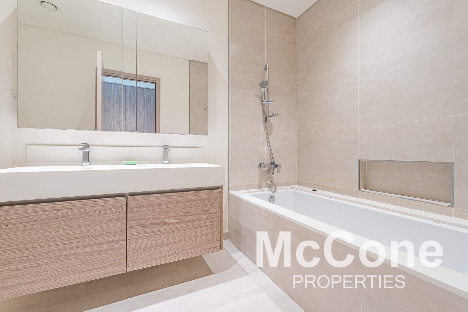 2 Bedroom Apartment for Sale in Creek Edge Tower 1, Dubai Creek Harbour (The Lagoons) — photograph 12 of 14