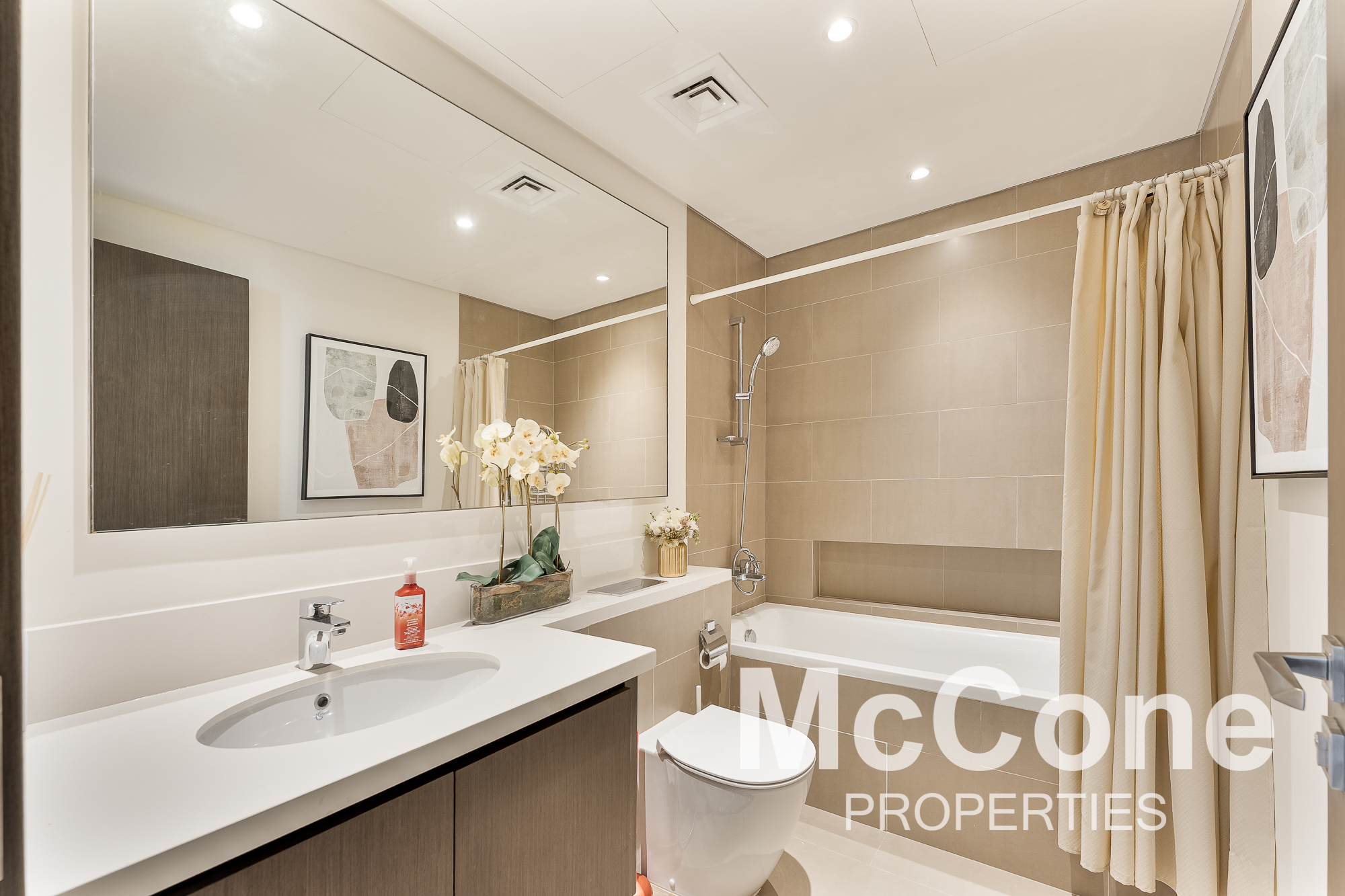 2 Bedroom Apartment for Sale in Harbour Views 1, Dubai Creek Harbour (The Lagoons) — photo 7 of 20