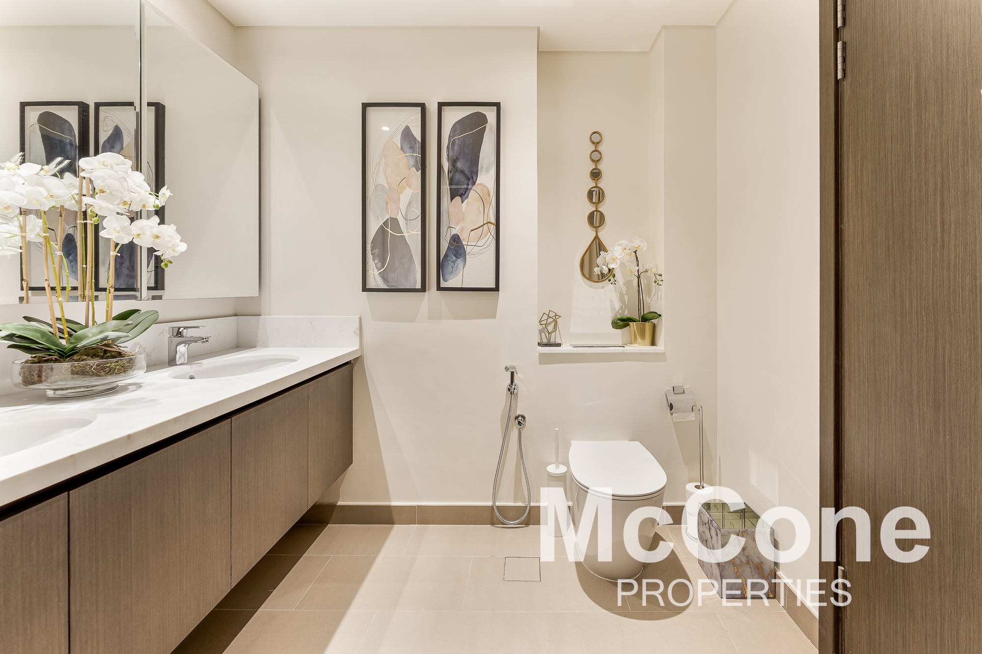 2 Bedroom Apartment for Sale in Harbour Views 1, Dubai Creek Harbour (The Lagoons) — photograph 14 of 20