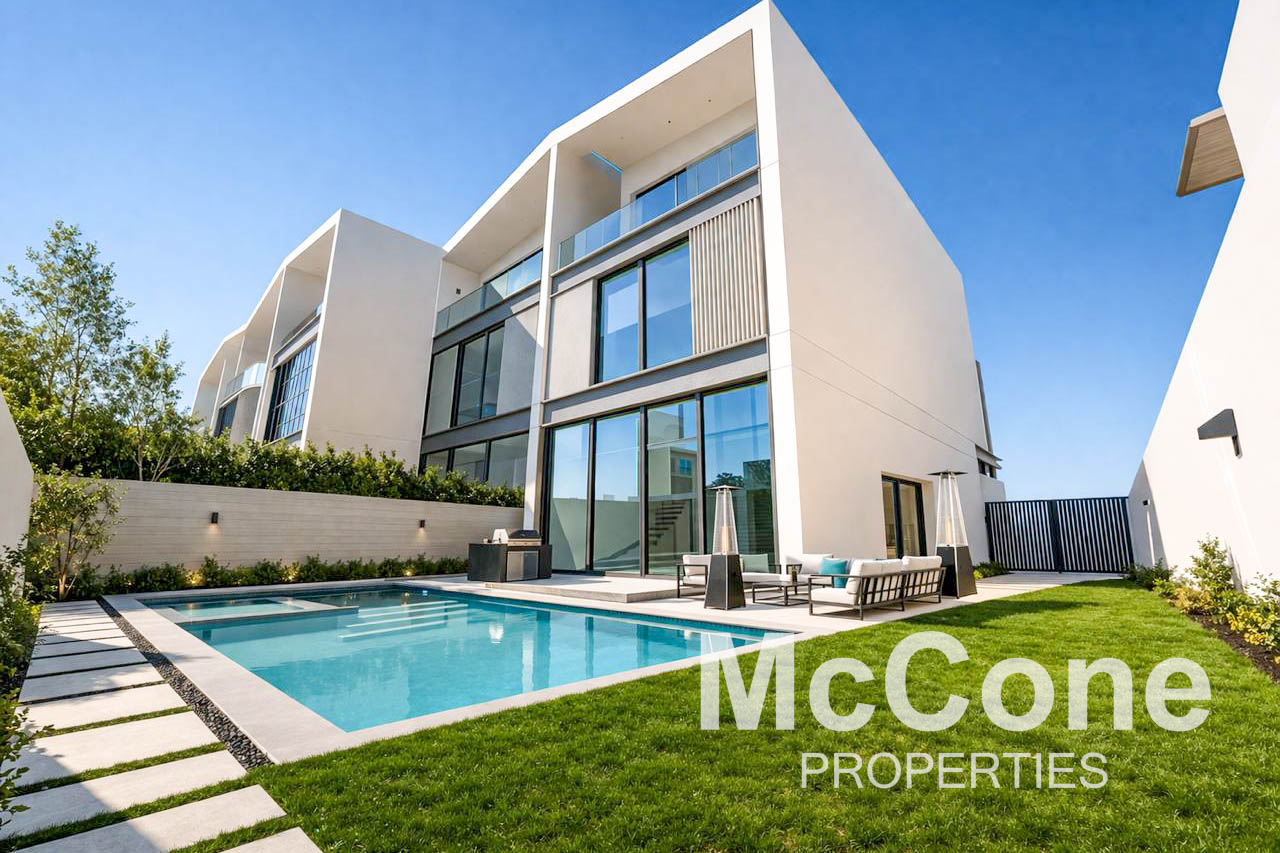 3 Bedroom Townhouse for Sale in Nad Al Sheba Gardens 4, Nad Al Sheba
