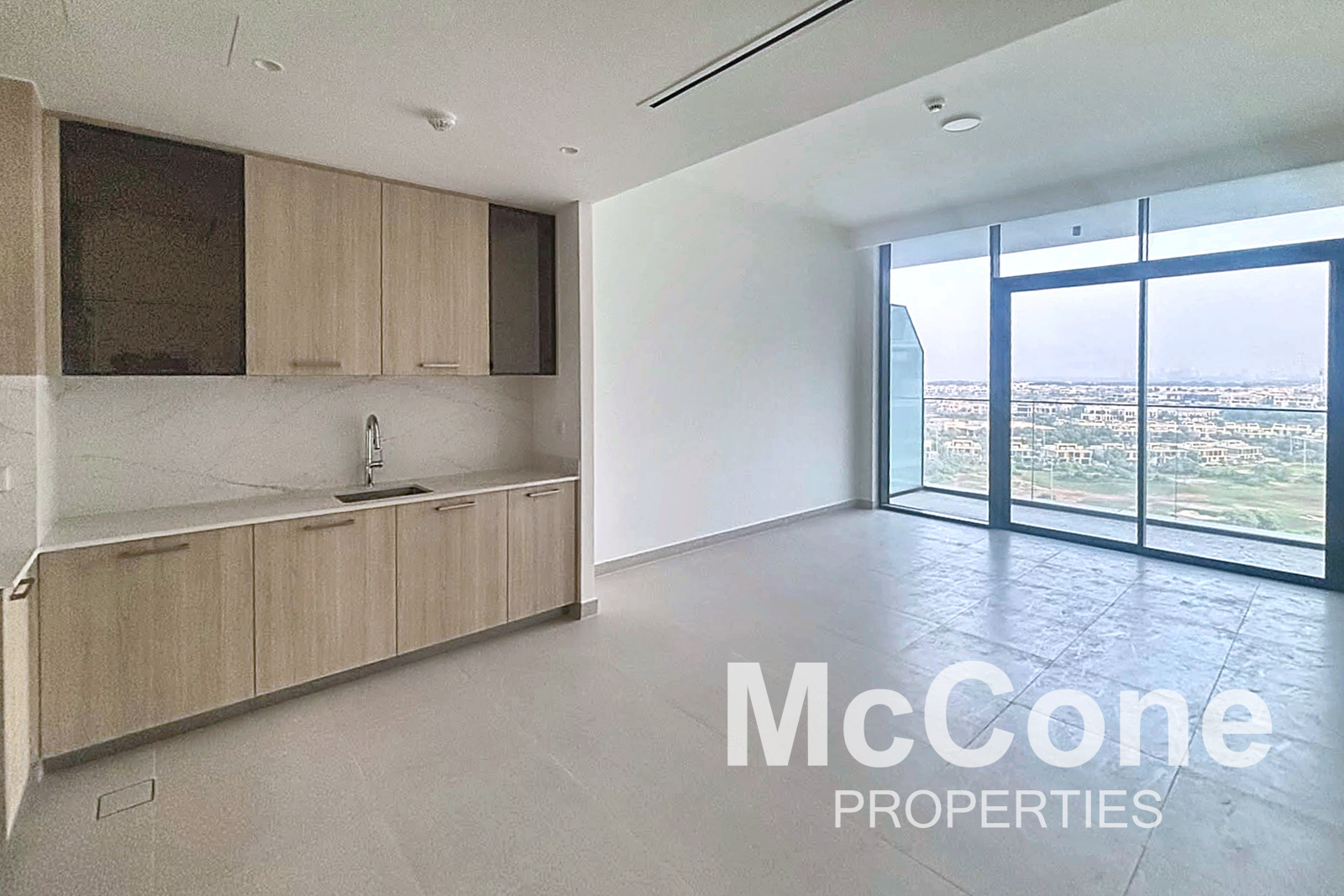 2 Bedroom Apartment for Sale in Golf Grand, Dubai Hills Estate — photo 4 of 15