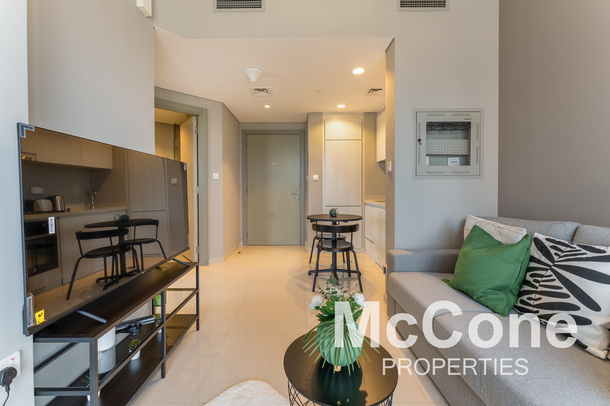 1 Bedroom Apartment for Sale in Zada Tower, Business Bay — photo 2 of 14