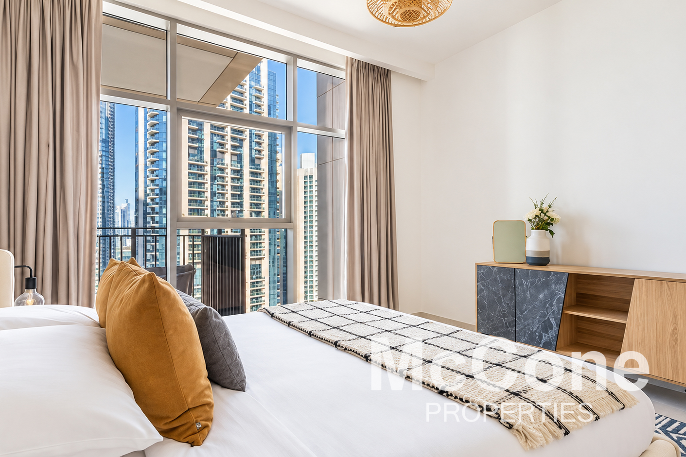 2 Bedroom Apartment for Sale in Boulevard Crescent Tower 2, Downtown Dubai — photograph 12 of 17