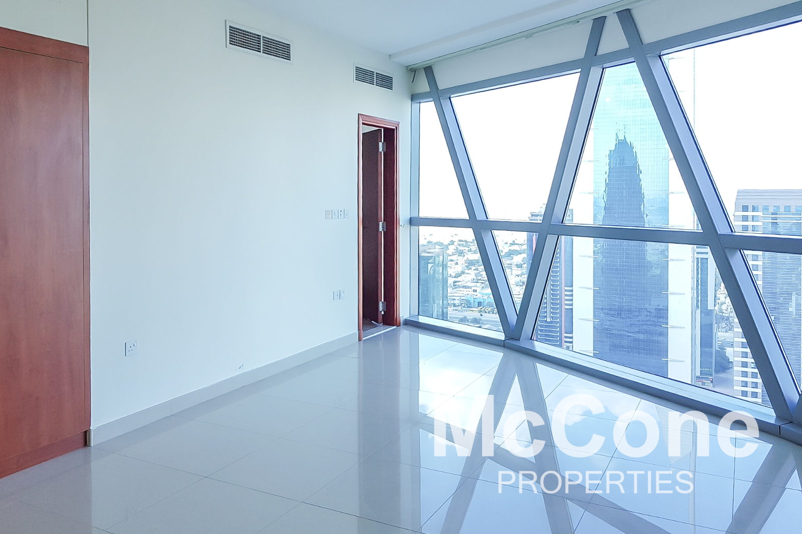 2 Bedroom Apartment for Sale in Park Tower B, DIFC — photo 5 of 10