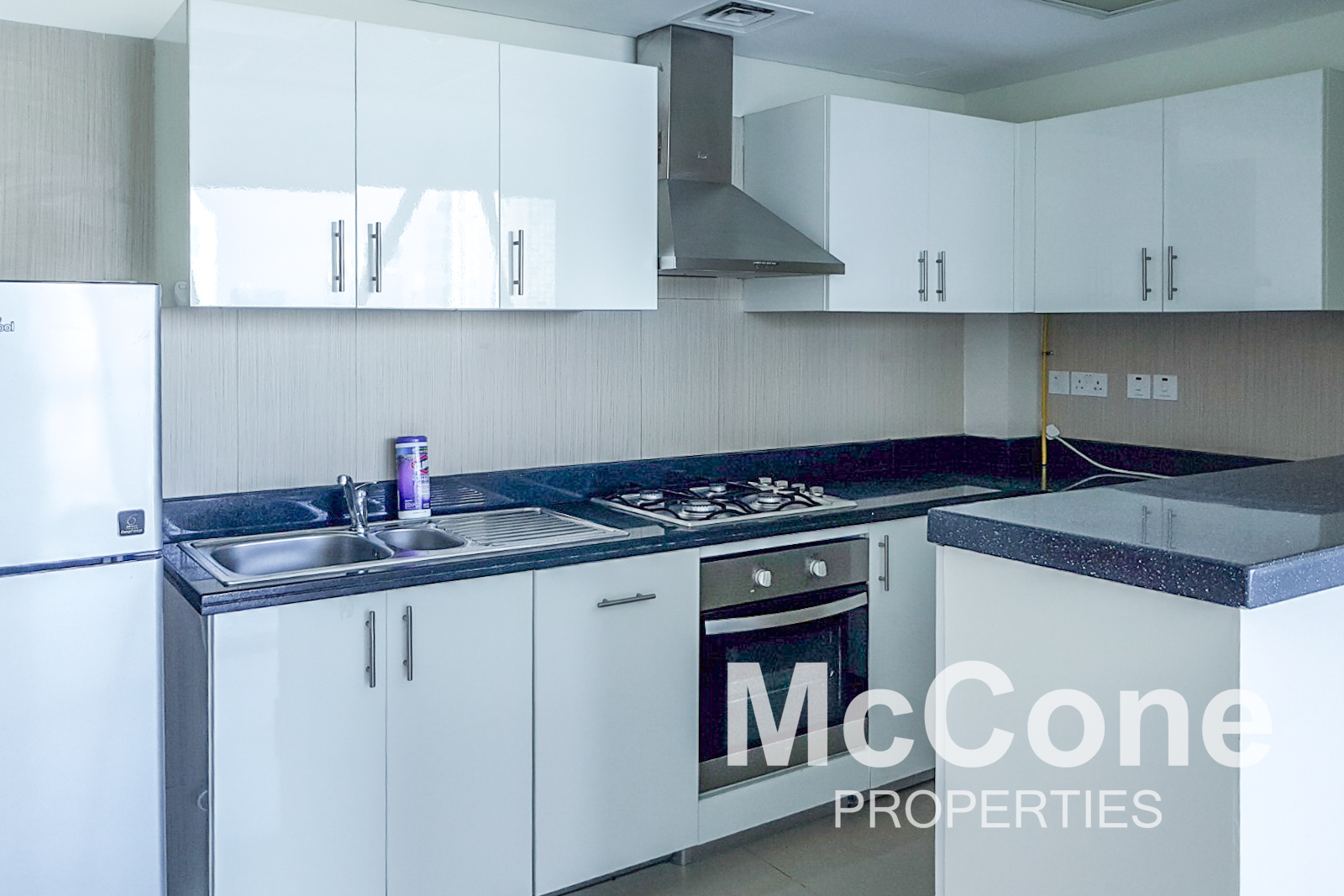 2 Bedroom Apartment for Sale in Park Tower B, DIFC — photo 3 of 10