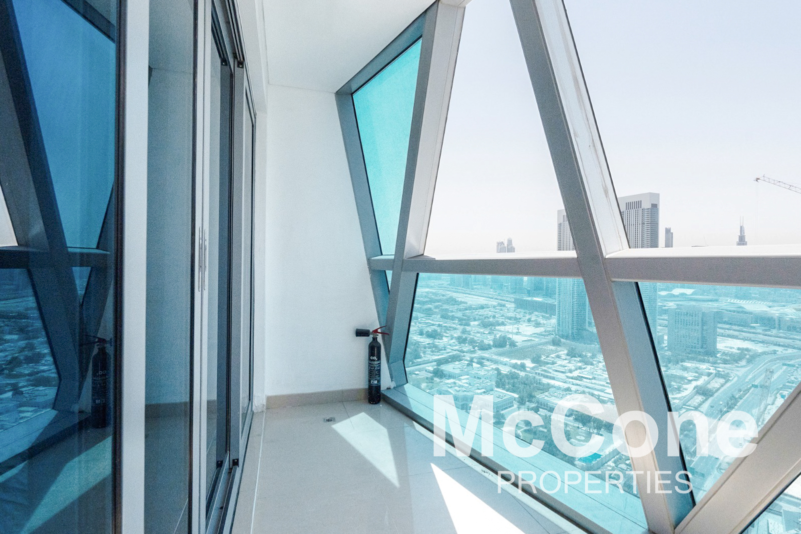2 Bedroom Apartment for Sale in Park Tower B, DIFC — photo 8 of 10