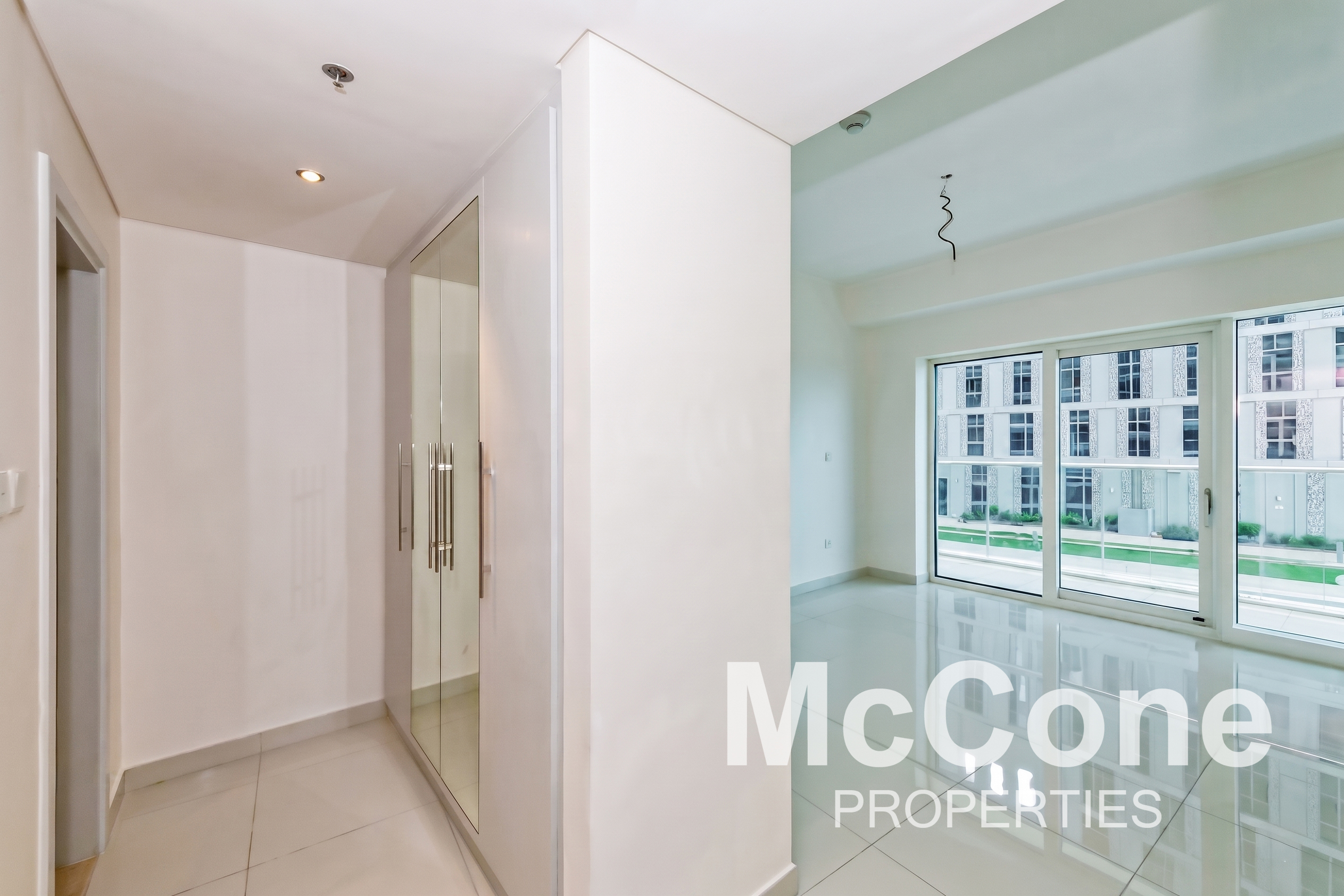 1 Bedroom Apartment for Sale in Damac Heights, Dubai Marina — photograph 10 of 13
