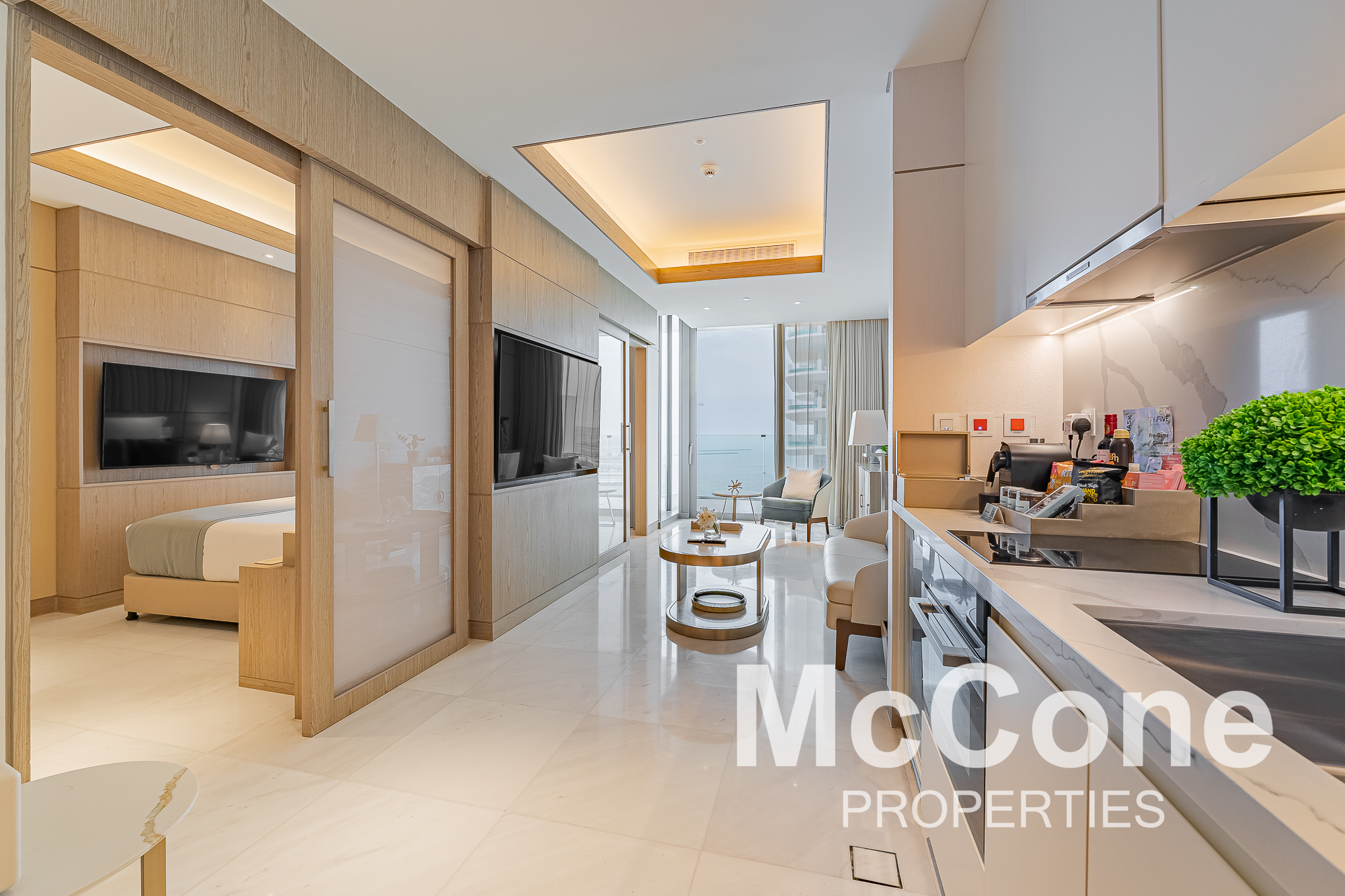 1 Bedroom Apartment for Sale in Five Luxe JBR, Jumeirah Beach Residence — photo 2 of 15