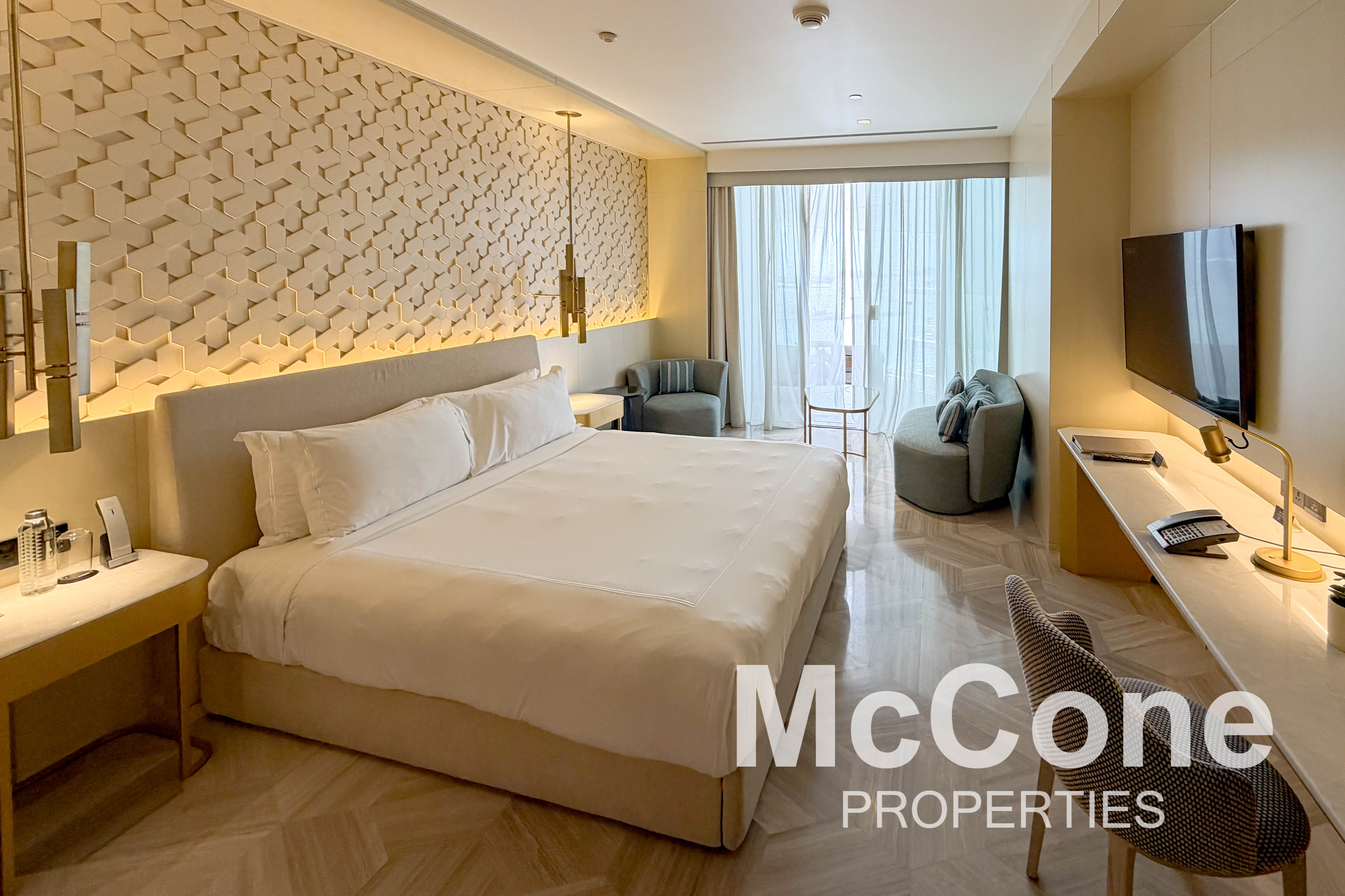 Studio Apartment for Sale in FIVE Palm Jumeirah, Palm Jumeirah