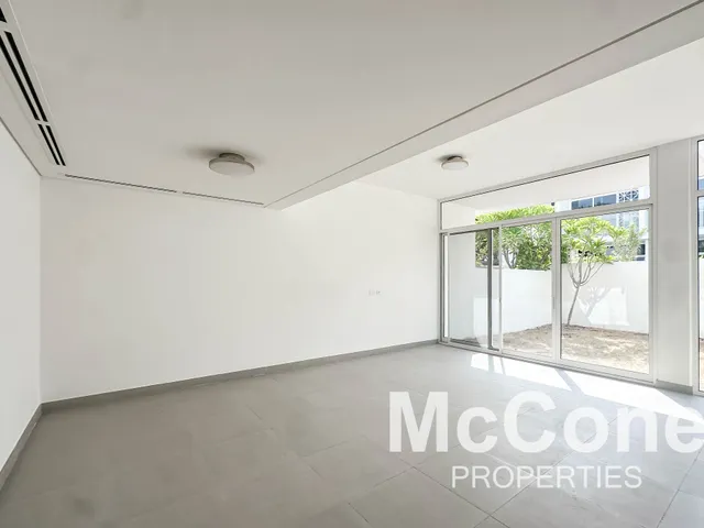 3 Bedroom Villa for Sale in Arabella Townhouses 2, Mudon