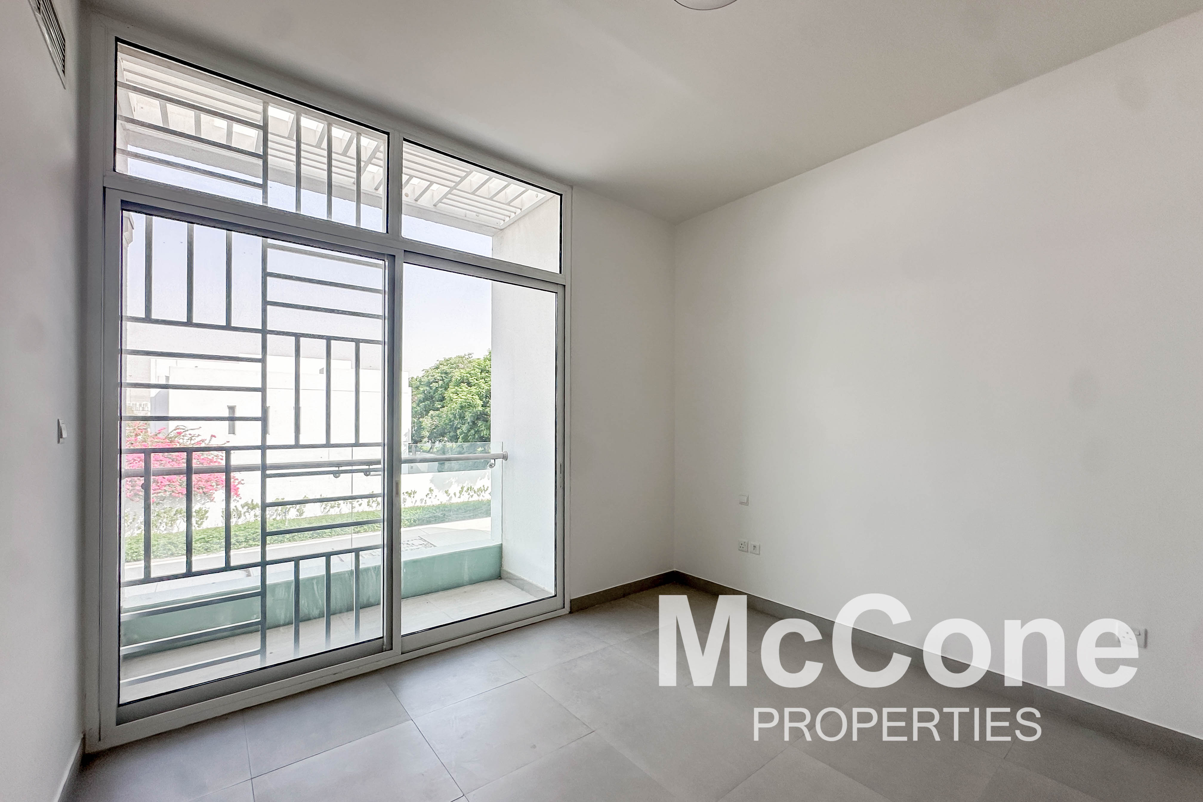 3 Bedroom Villa for Sale in Arabella Townhouses 2, Mudon — photo 7 of 10