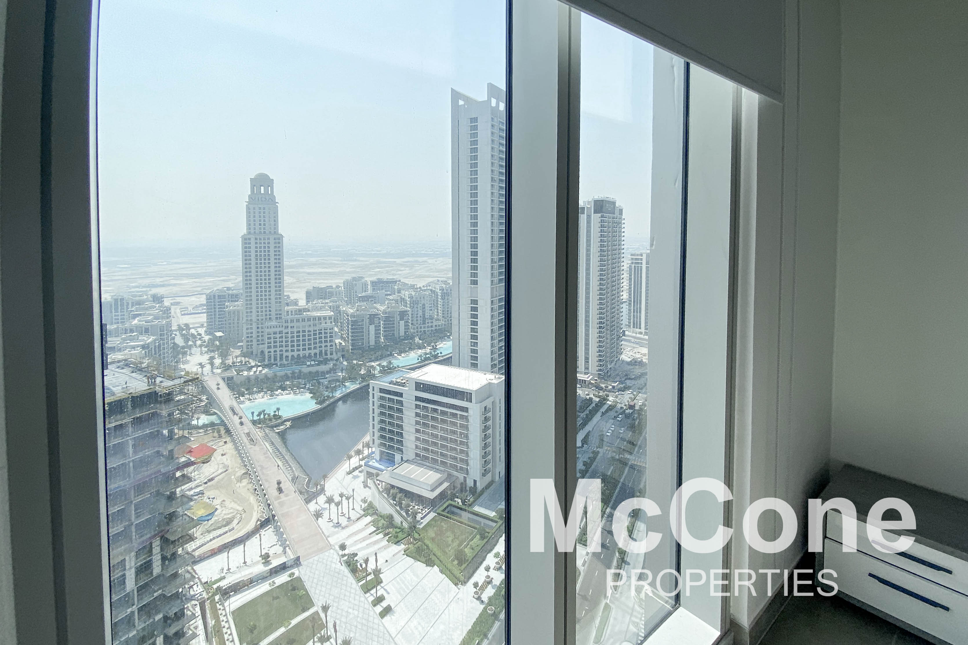 2 Bedroom Apartment for Sale in Creek Gate Tower 1, Dubai Creek Harbour (The Lagoons) — photo 3 of 10