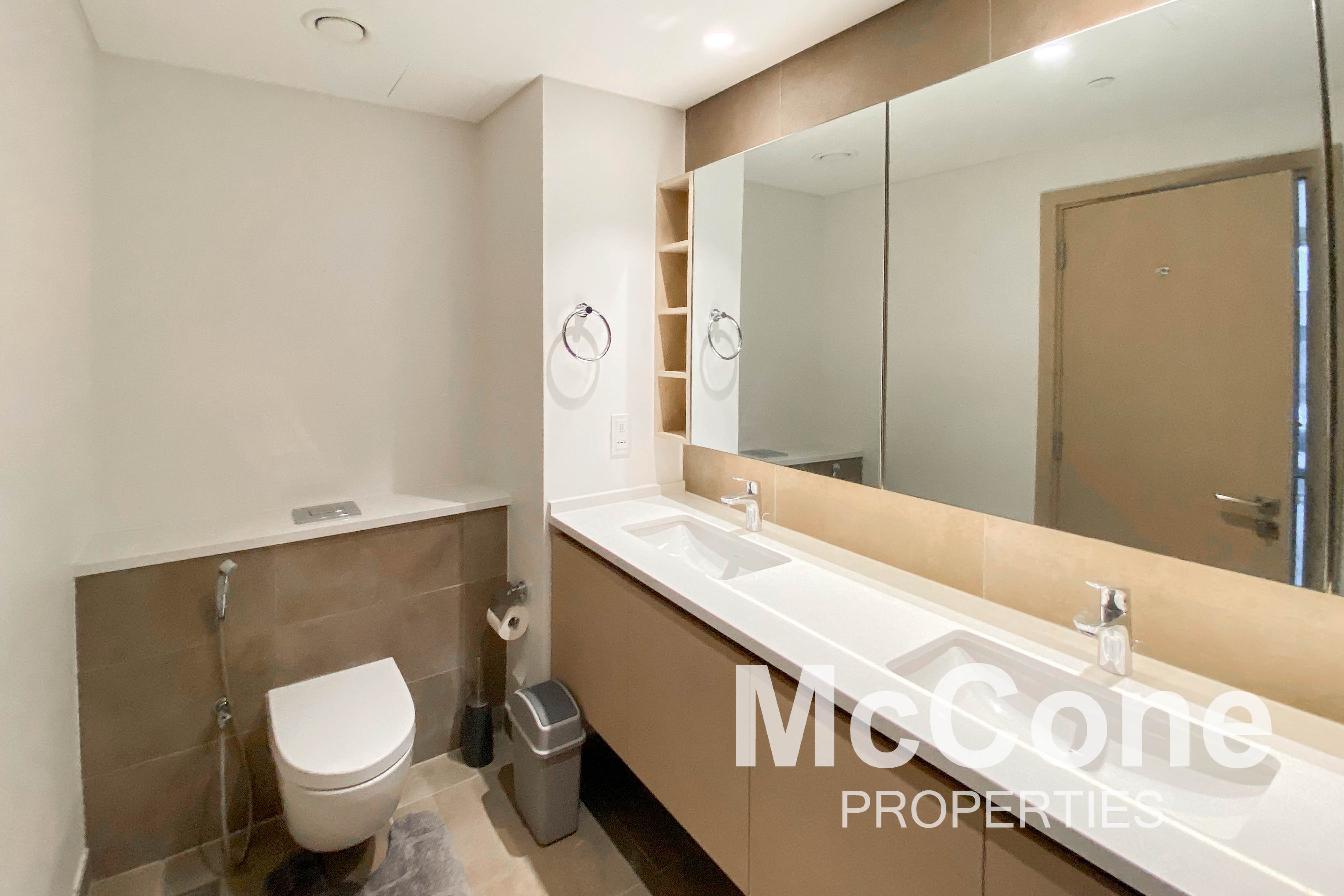 2 Bedroom Apartment for Sale in Creek Gate Tower 1, Dubai Creek Harbour (The Lagoons) — photo 9 of 10