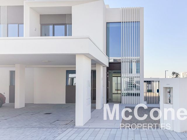 4 Bedroom Townhouse for Sale in Talia, The Valley
