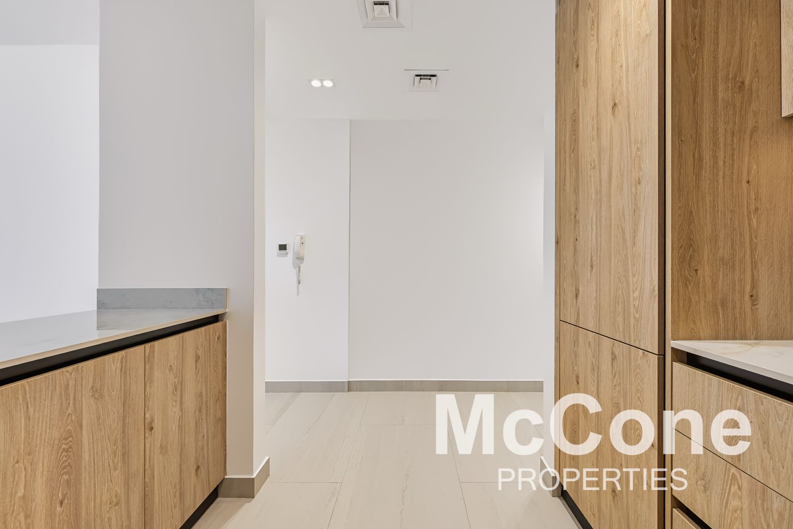 2 Bedroom Apartment for Sale in Esplora, Jumeirah Village Circle — photo 9 of 17
