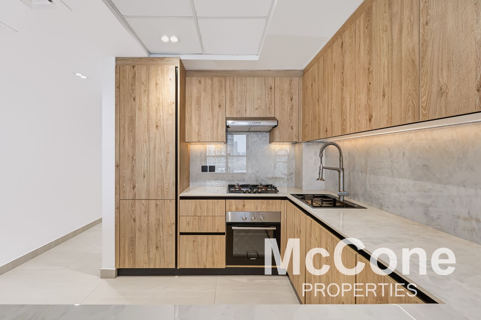 2 Bedroom Apartment for Sale in Esplora, Jumeirah Village Circle — photo 4 of 17