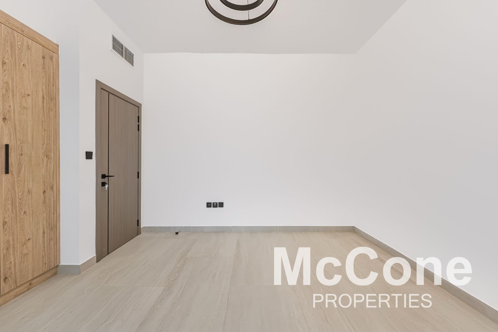 2 Bedroom Apartment for Sale in Esplora, Jumeirah Village Circle — photo 8 of 17