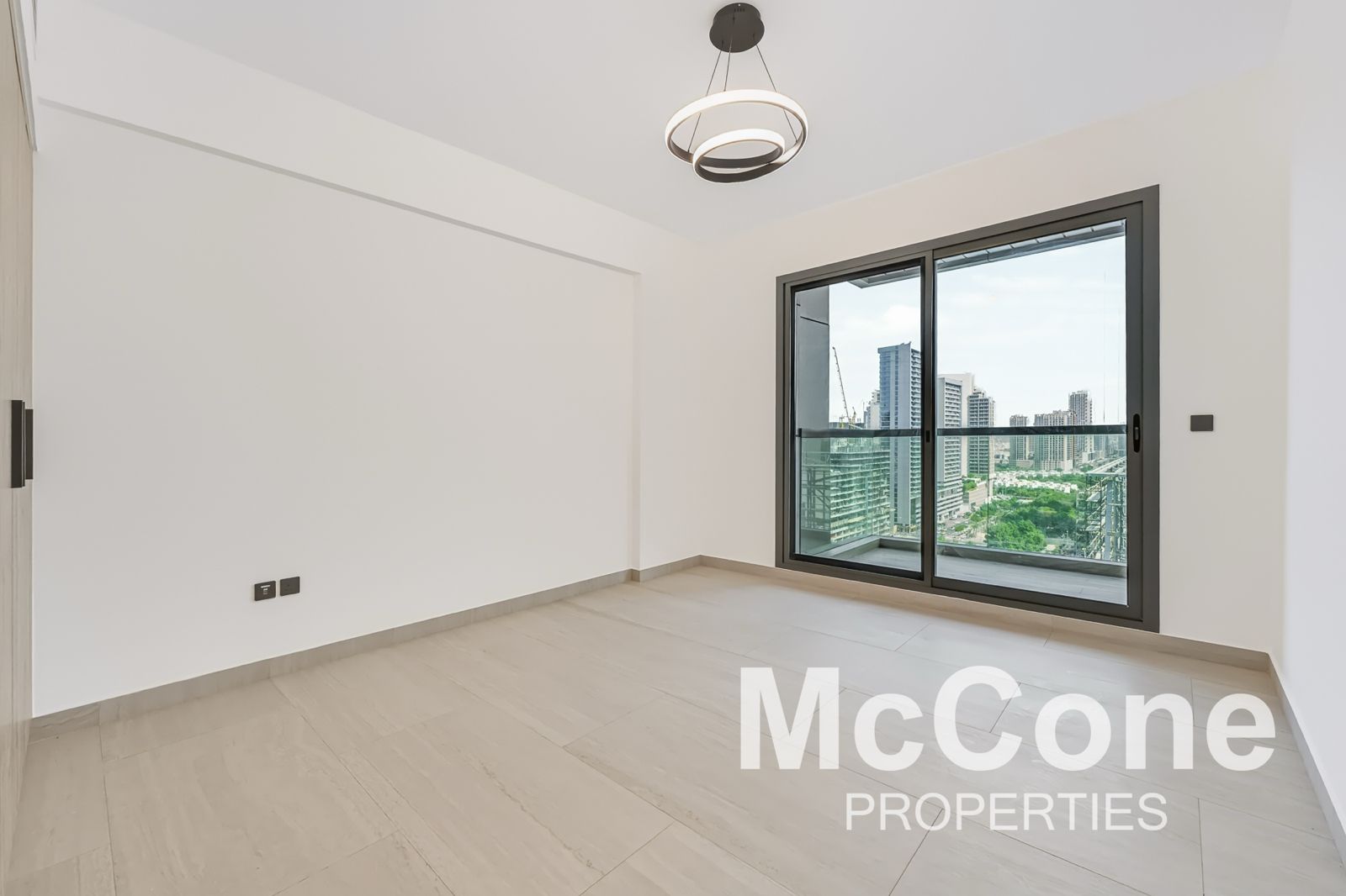 2 Bedroom Apartment for Sale in Esplora, Jumeirah Village Circle — photo 5 of 17