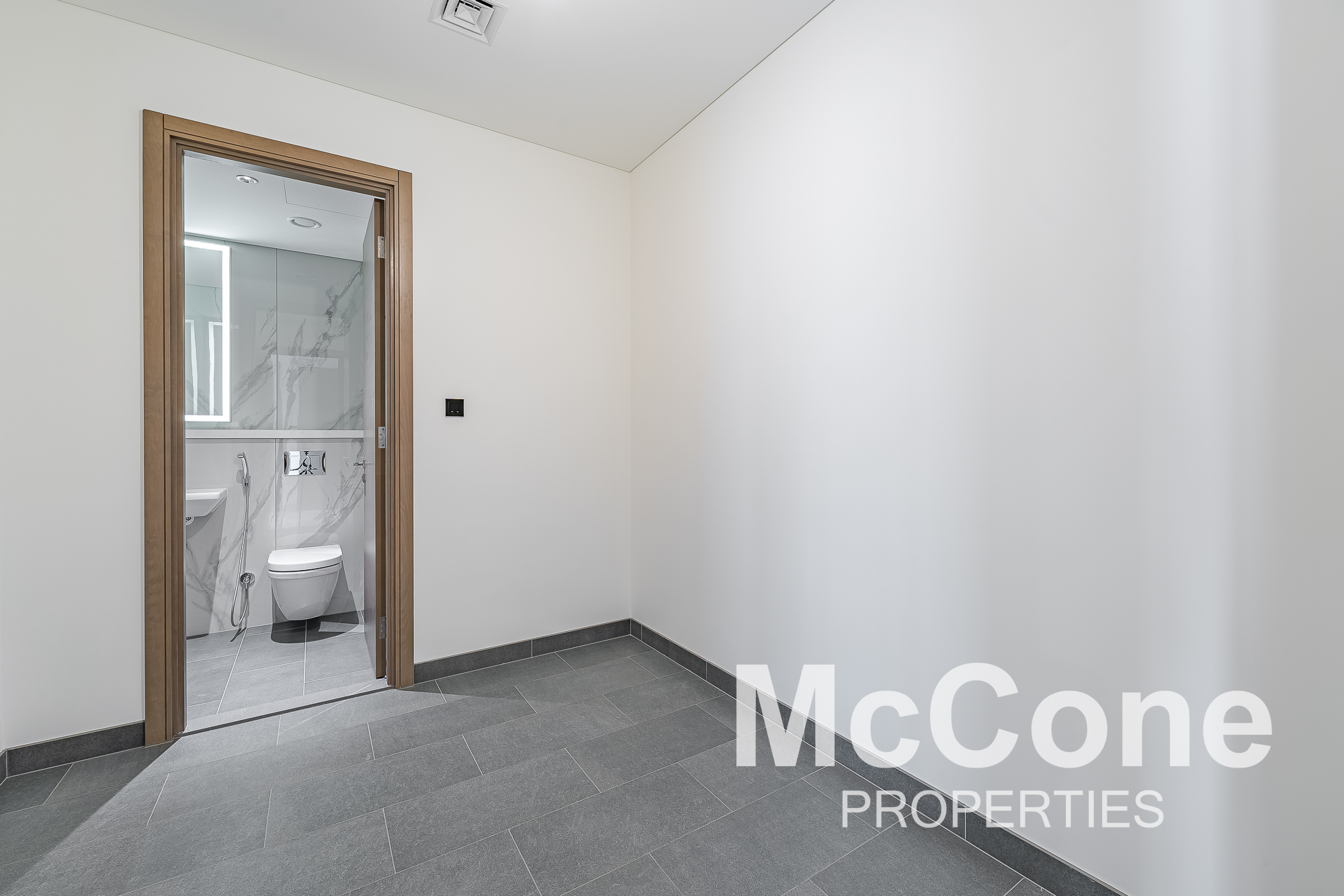 2 Bedroom Apartment for Sale in Crest Grande, Mohammed Bin Rashid City — photo 6 of 17