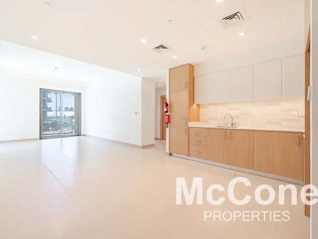 2 Bedroom Apartment for Sale in Seagate Building 3, Mina Rashid