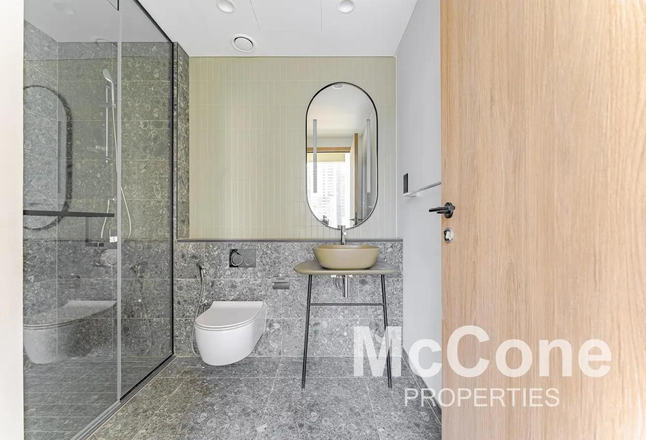 1 Bedroom Apartment for Sale in Peninsula Three, Business Bay — photograph 10 of 11