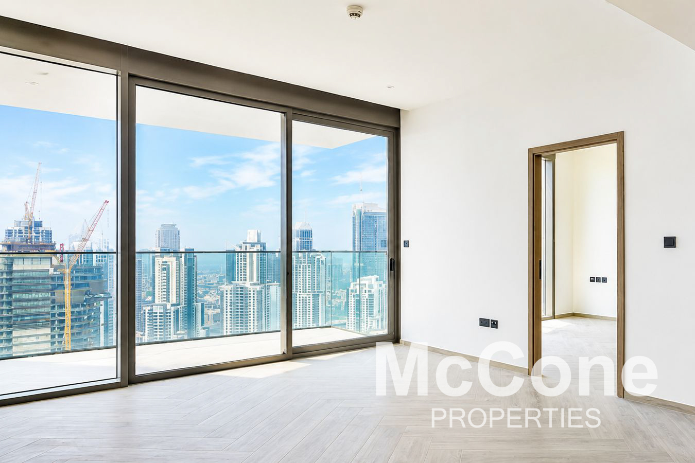 1 Bedroom Apartment for Sale in Peninsula Three, Business Bay — photo 4 of 11