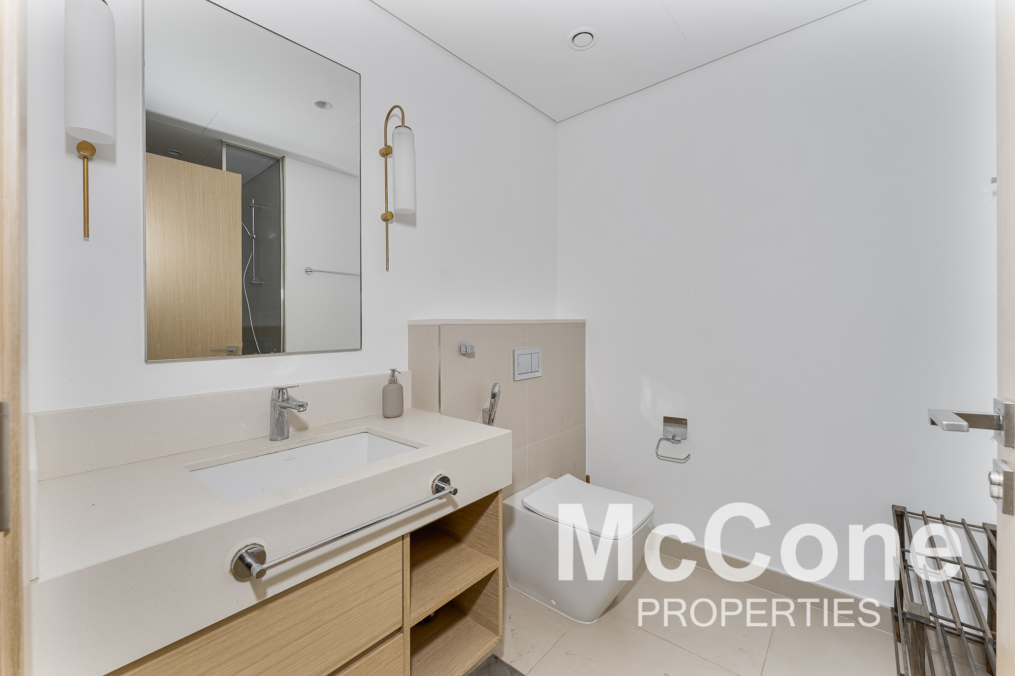 2 Bedroom Apartment for Sale in 17 Icon Bay, Dubai Creek Harbour (The Lagoons) — photo 7 of 18