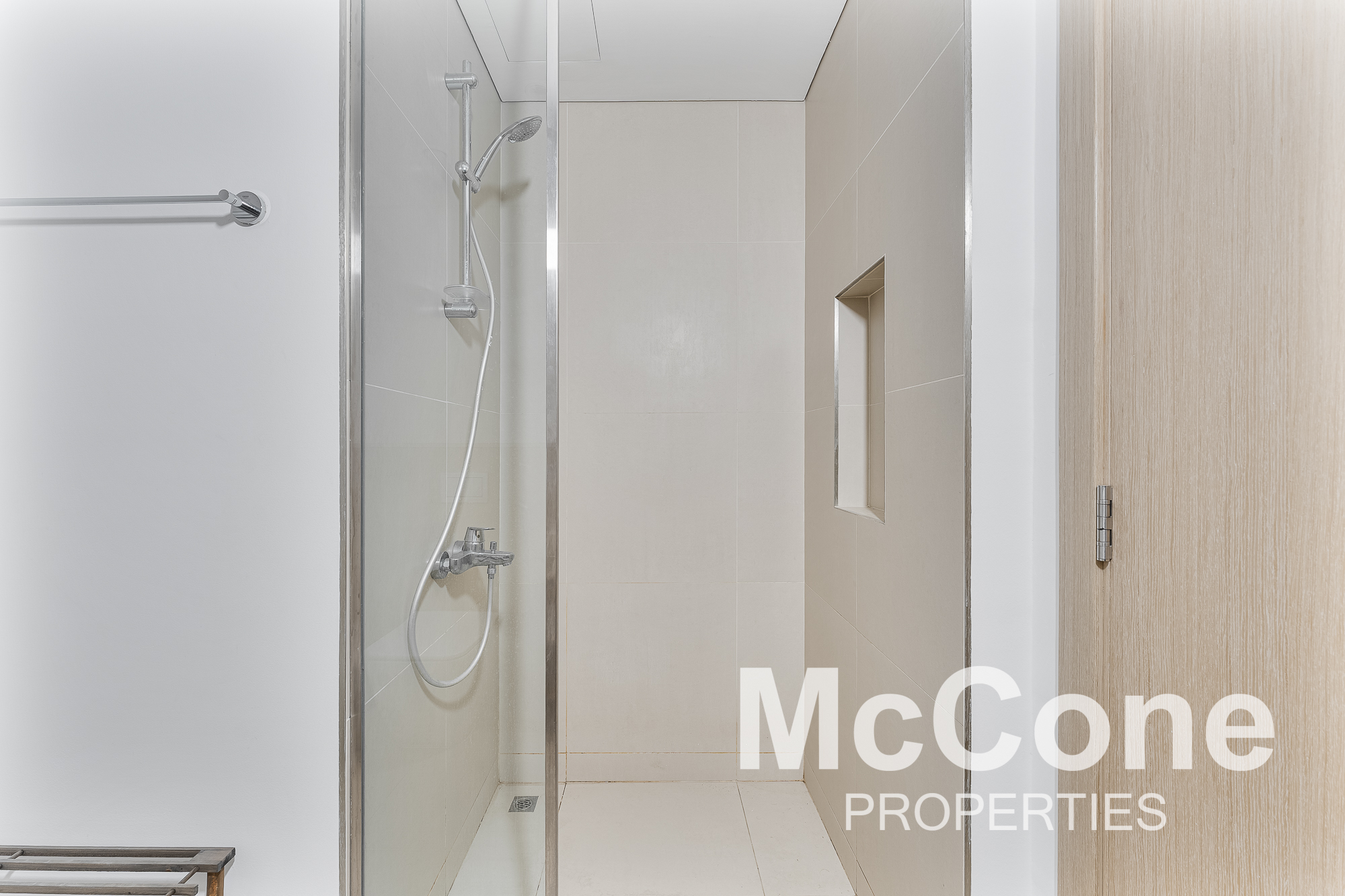 2 Bedroom Apartment for Sale in 17 Icon Bay, Dubai Creek Harbour (The Lagoons) — photo 8 of 18